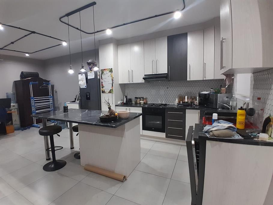 2 Bed Apartment, Observatory - Thumbnail 2
