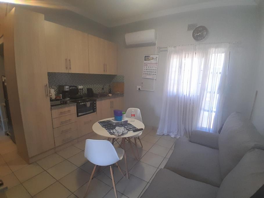 1 Bed Loft, Woodstock - Thumbnail 4