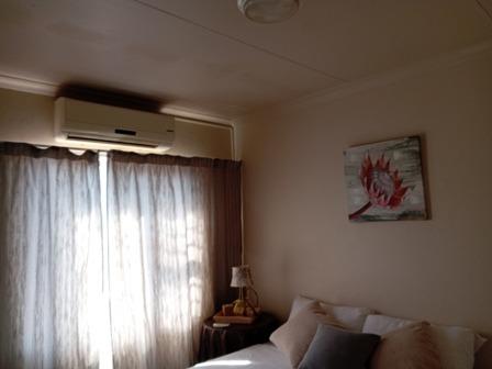 4 Bed House, Stellenbosch - Thumbnail 5