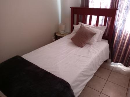 4 Bed House, Stellenbosch - Thumbnail 6