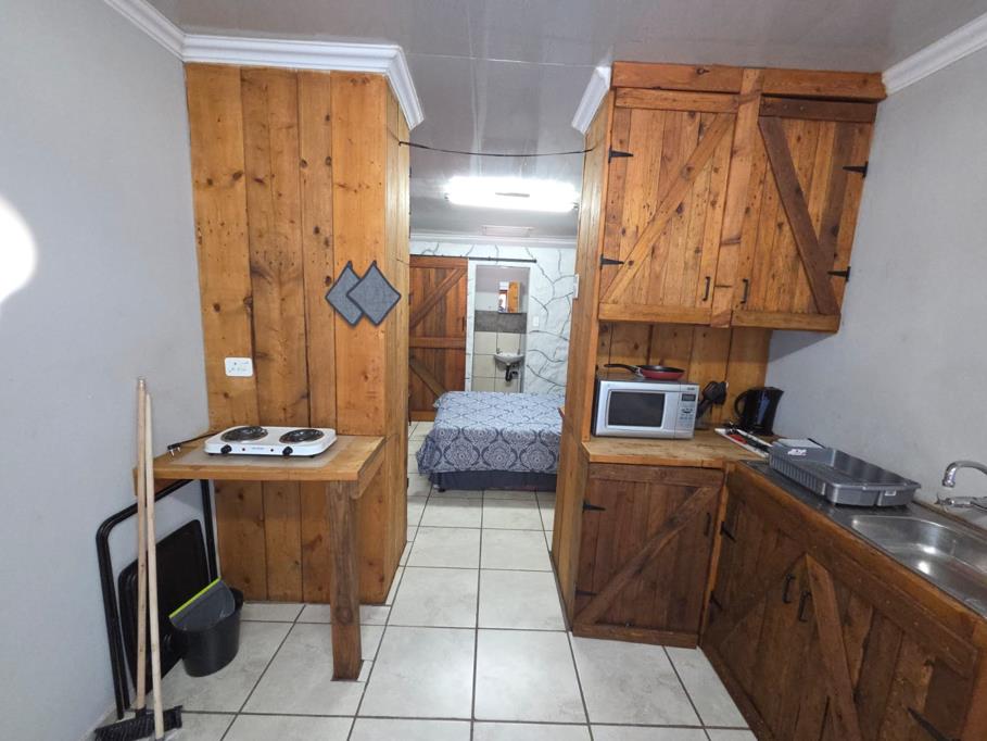 2 Bed Apartment, Strand - Image 1