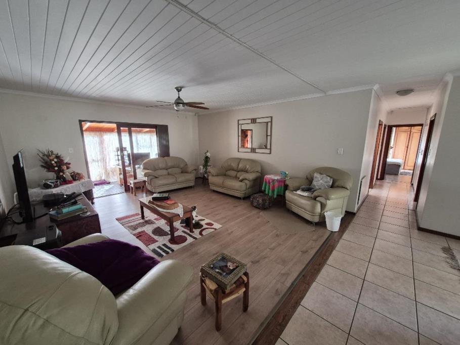 3 Bed House, Camps Bay - Thumbnail 4