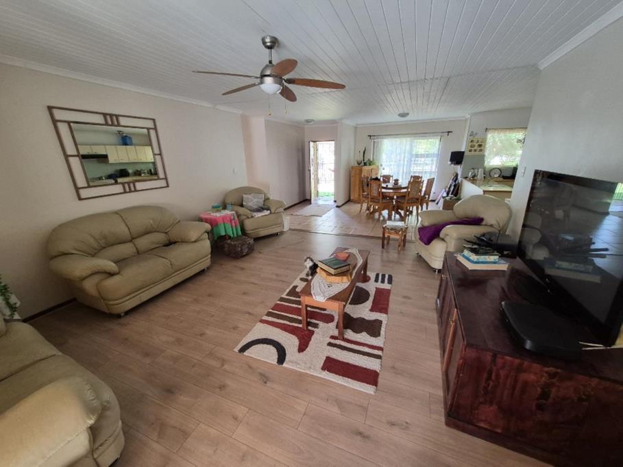 3 Bed House, Camps Bay - Thumbnail 6