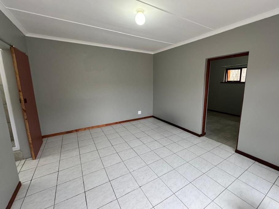 Industrial Warehouse, Pinetown - Image 1