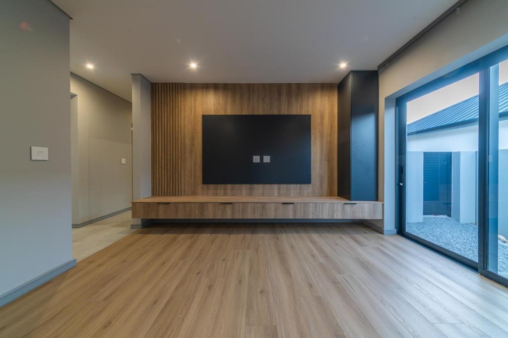 3 Bed House, Newlands - Thumbnail 9