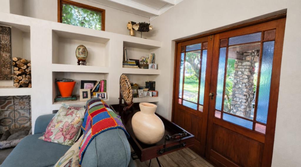3 Bed Penthouse, Bantry Bay - Thumbnail 9