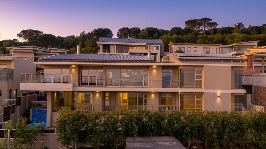 2 Bed Apartment, Claremont - Thumbnail 2