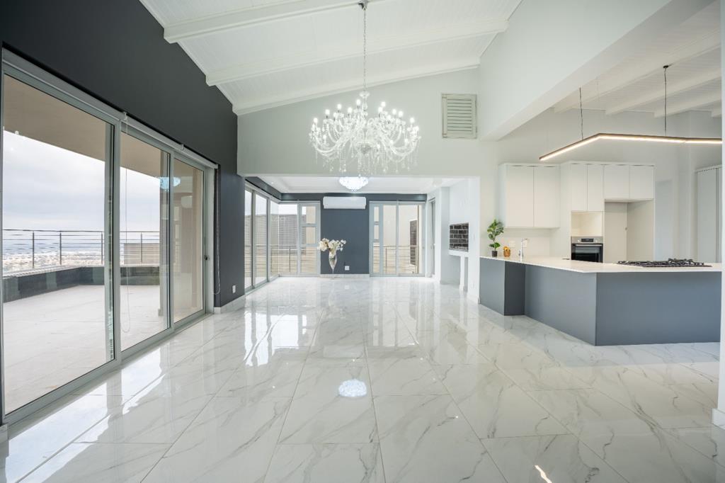 2 Bed Apartment, Claremont - Thumbnail 9