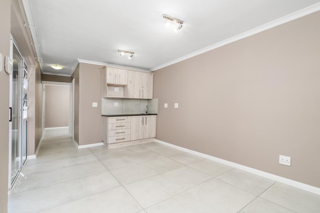 Office Suite, Sandton - Thumbnail 2