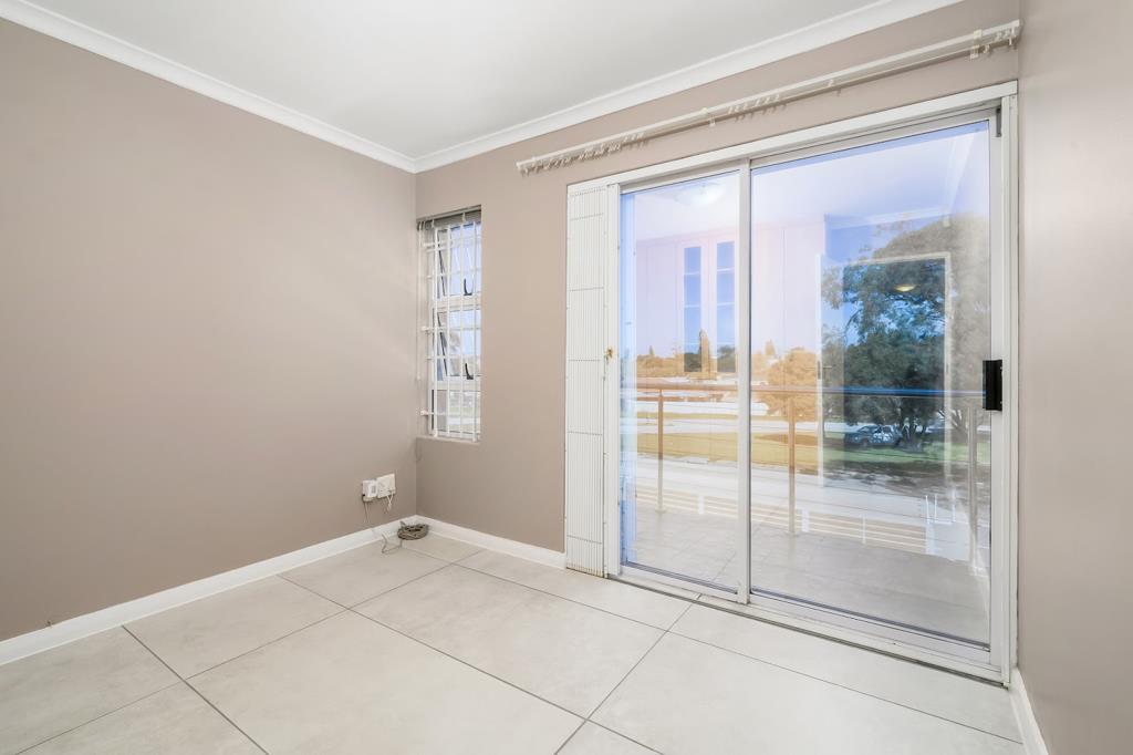Office Suite, Sandton - Thumbnail 3