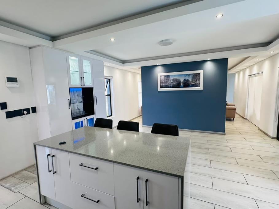2 Bed House, Fynbosstrand - Thumbnail 5