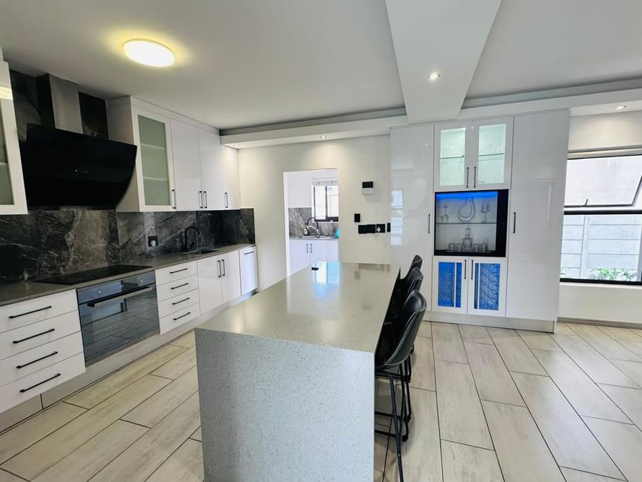 2 Bed House, Fynbosstrand - Thumbnail 6