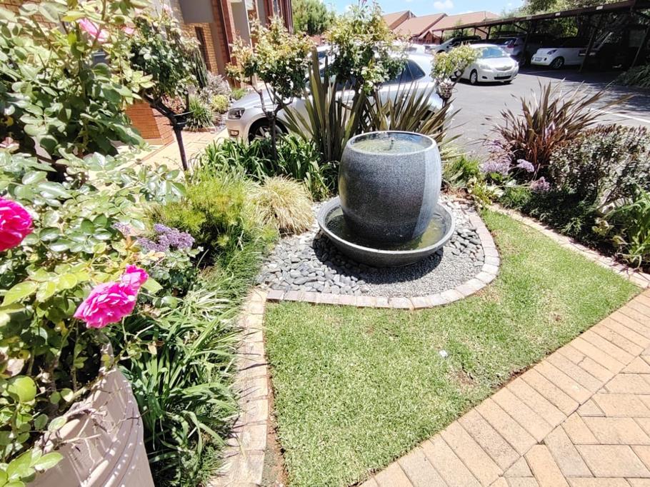 3 Bed House, Newlands - Thumbnail 2