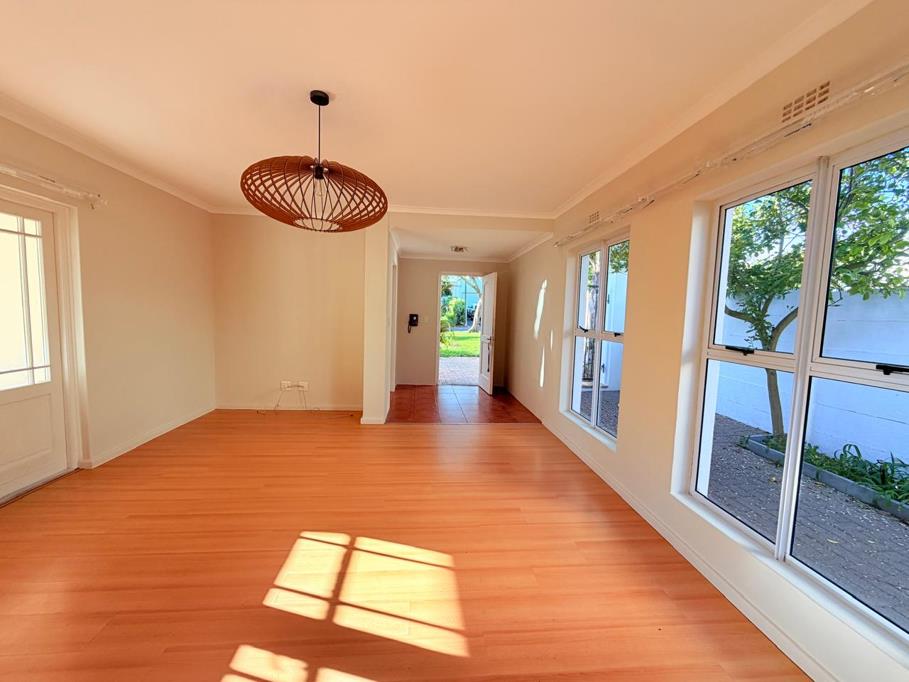 12 Main Road, Observatory - Thumbnail 6