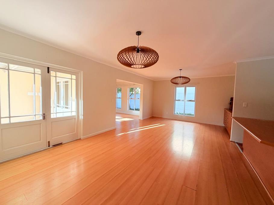 12 Main Road, Observatory - Thumbnail 7
