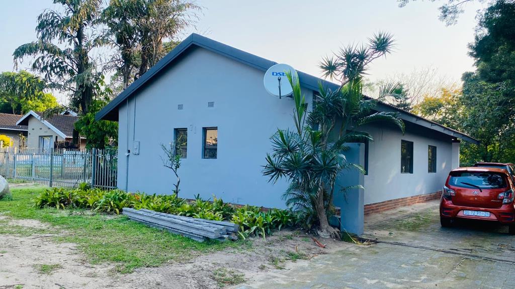 5 Bed House, Clifton - Image 1