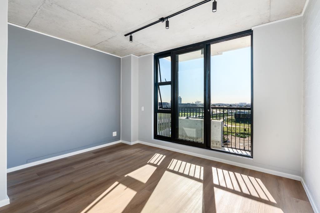 2 Bed Apartment, Clifton - Image 1