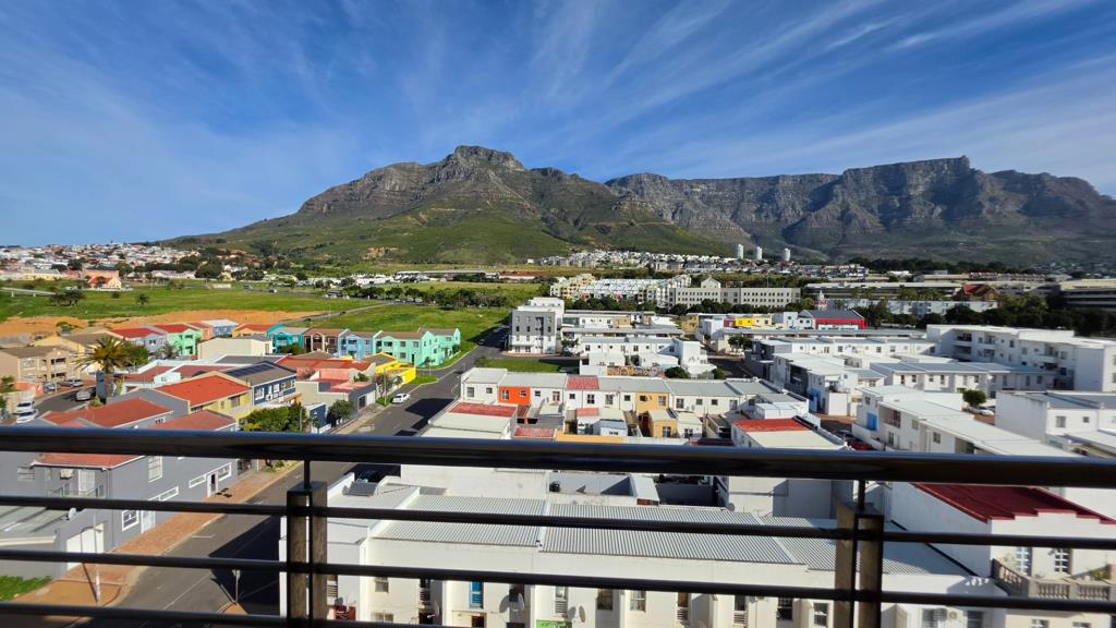 3 Bed House, Fish Hoek - Thumbnail 8