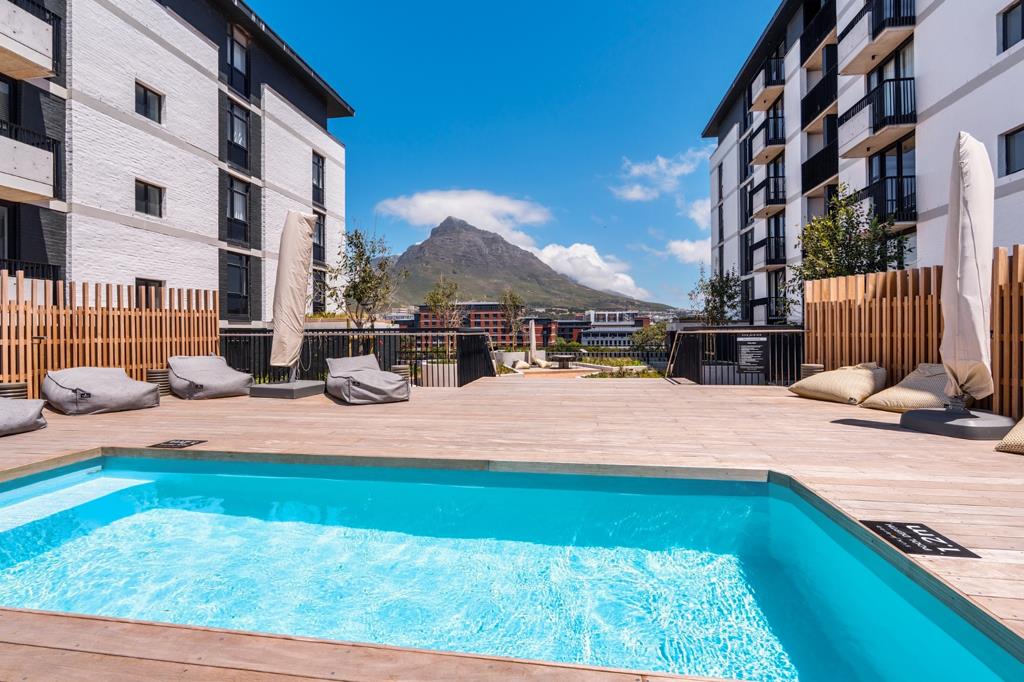 2 Bed Apartment, Observatory CT - Image 1