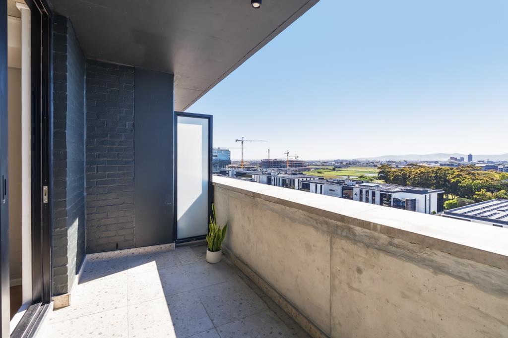 2 Bed Apartment, Observatory CT - Thumbnail 6