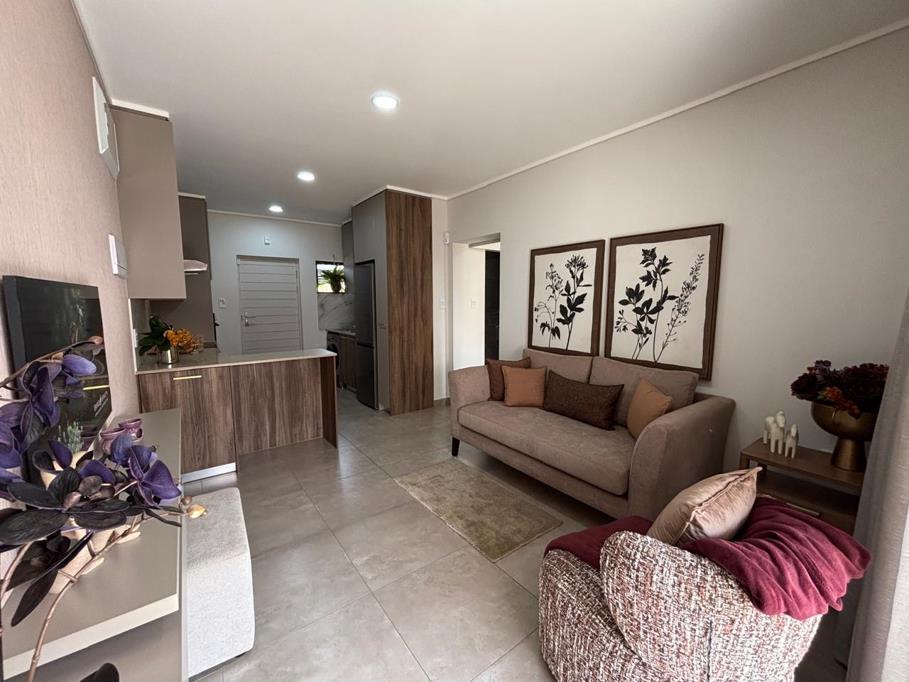 3 Bed House, Oranjezicht - Thumbnail 4