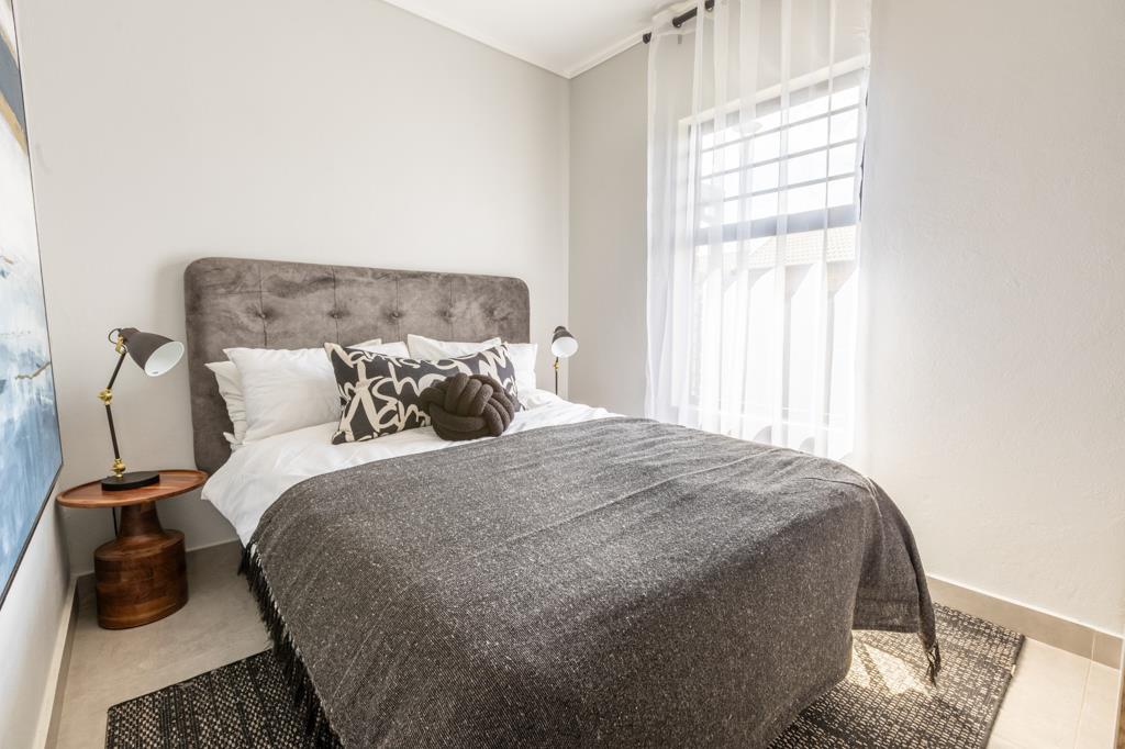 2 Bed Cottage, Wynberg - Thumbnail 4