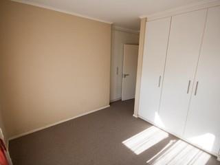 3 Bed Penthouse, Bantry Bay - Thumbnail 8