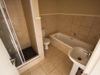 3 Bed Penthouse, Bantry Bay - Thumbnail 9