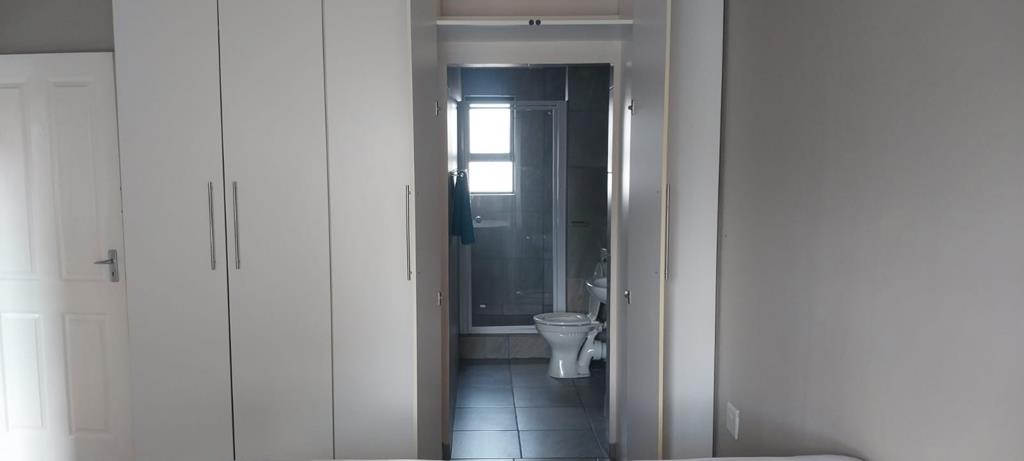4 Bed House, Noordhoek - Thumbnail 8