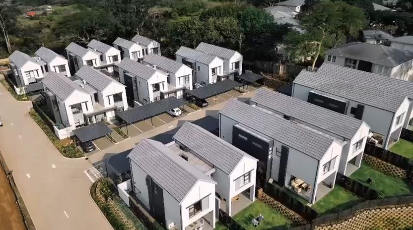 3 Bed Townhouse, Kenilworth - Image 1