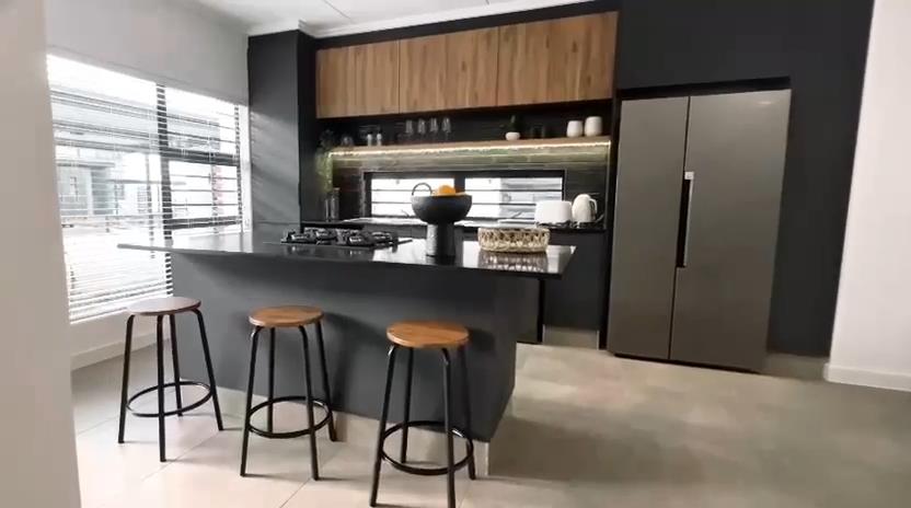 3 Bed Townhouse, Kenilworth - Thumbnail 3