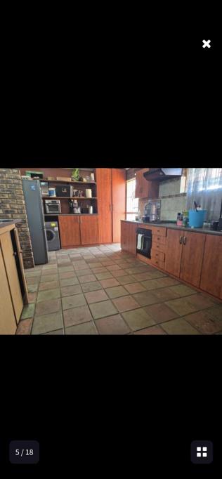 2 Bed Apartment, Stellenbosch - Thumbnail 4