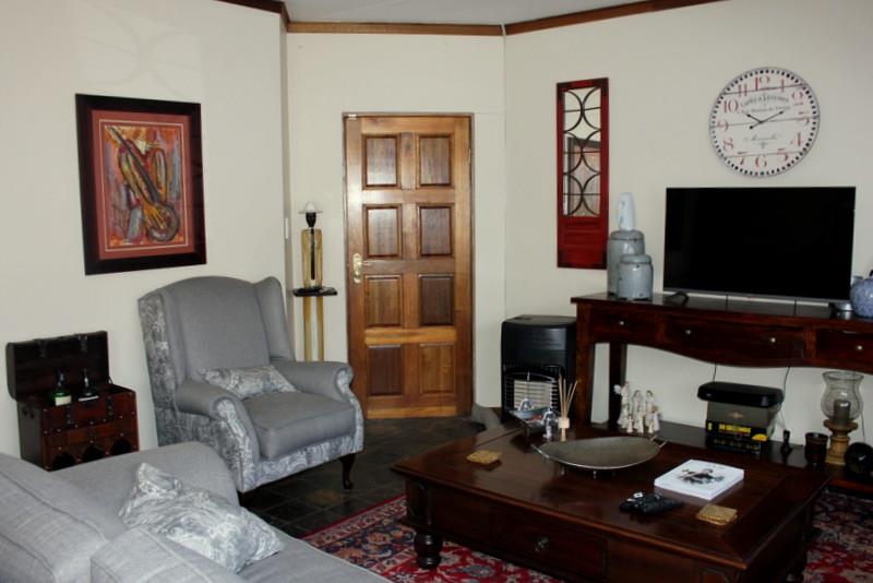 2 Bed Simplex, Centurion - Thumbnail 4