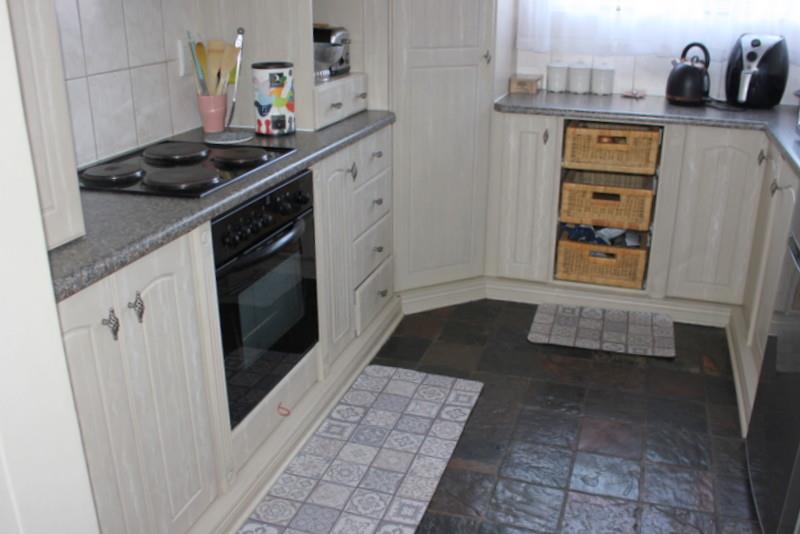 2 Bed Simplex, Centurion - Thumbnail 8