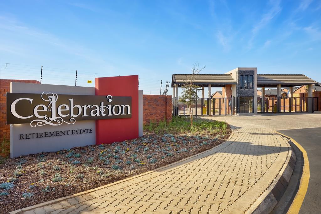 2 Bed Apartment, Claremont - Image 1