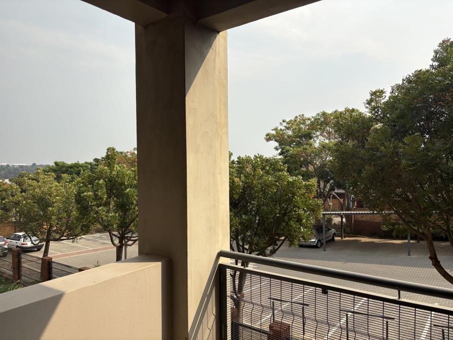 2 Bed Apartment, Claremont - Thumbnail 9