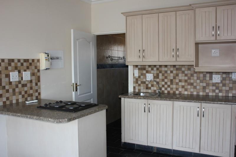 3 Bed Duplex, Umhlanga - Image 1