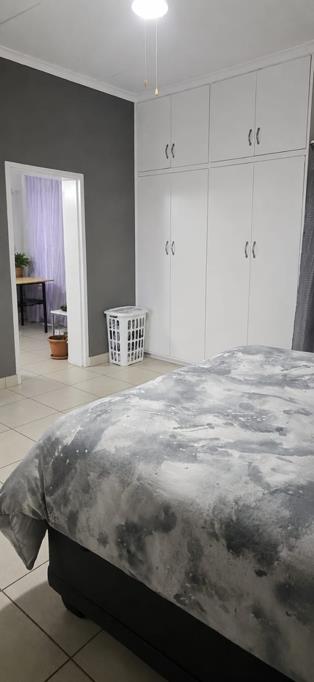 4 Bed House, Milnerton - Thumbnail 5