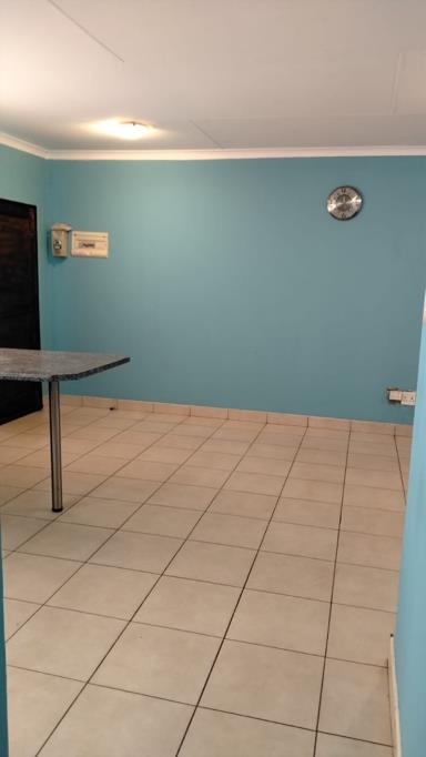 2 Bed Apartment, Century City - Thumbnail 4