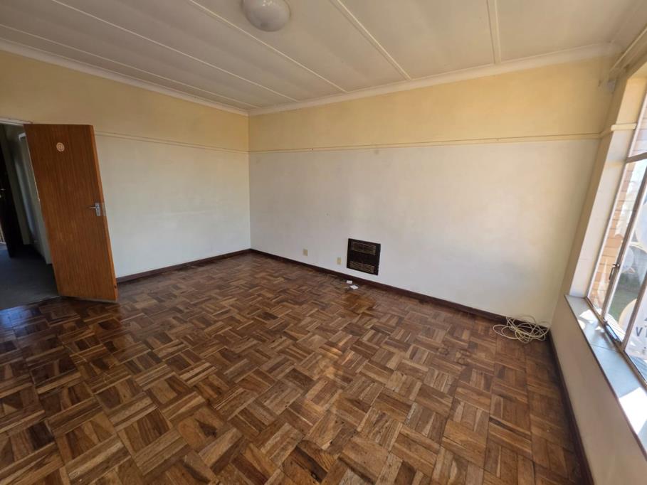 2 Bed Apartment, Bellville - Thumbnail 2