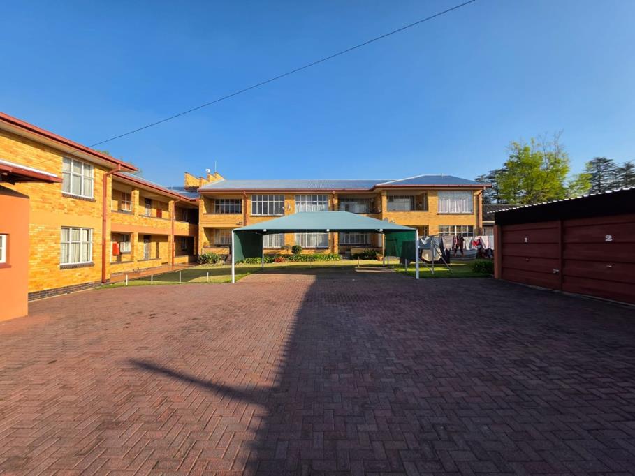 2 Bed Apartment, Bellville - Thumbnail 9