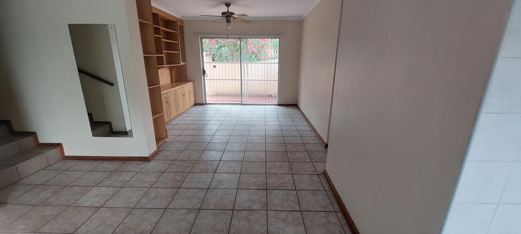 2 Bed Apartment, Kalk Bay - Image 1