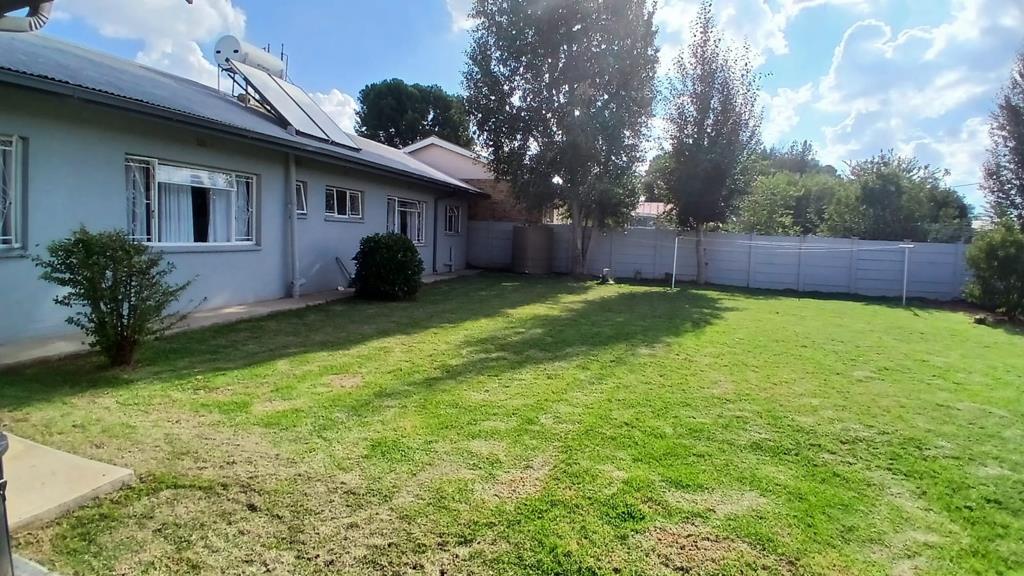 6 Bed Estate, Bishopscourt - Thumbnail 4