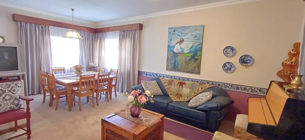 3 Bed House, Hermanus - Thumbnail 6
