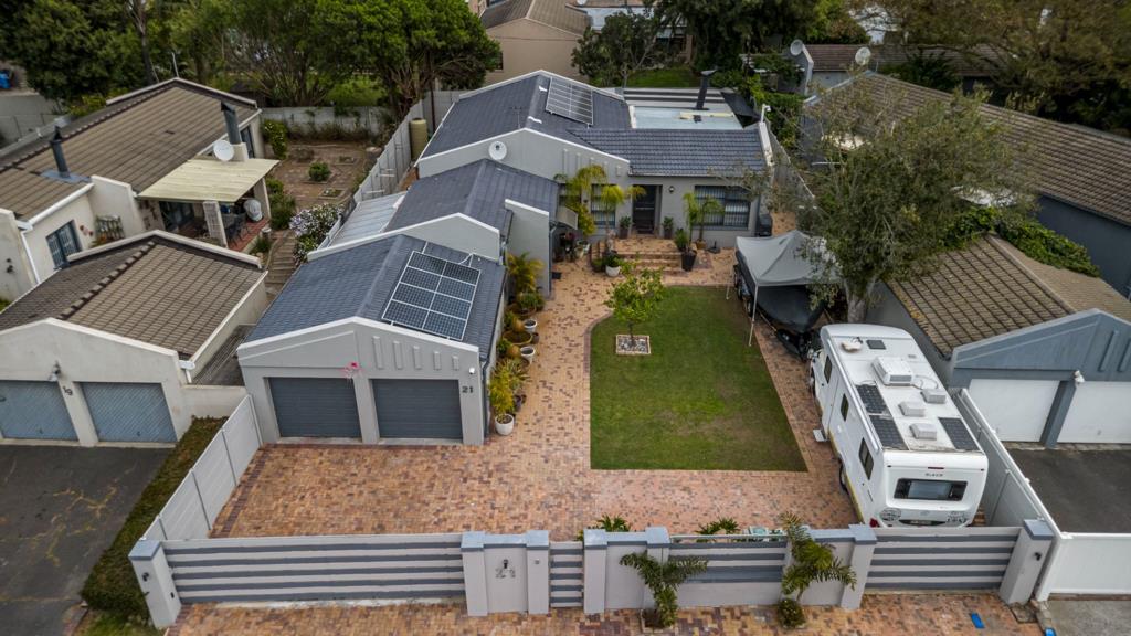 2 Bed Cottage, Wynberg - Thumbnail 2
