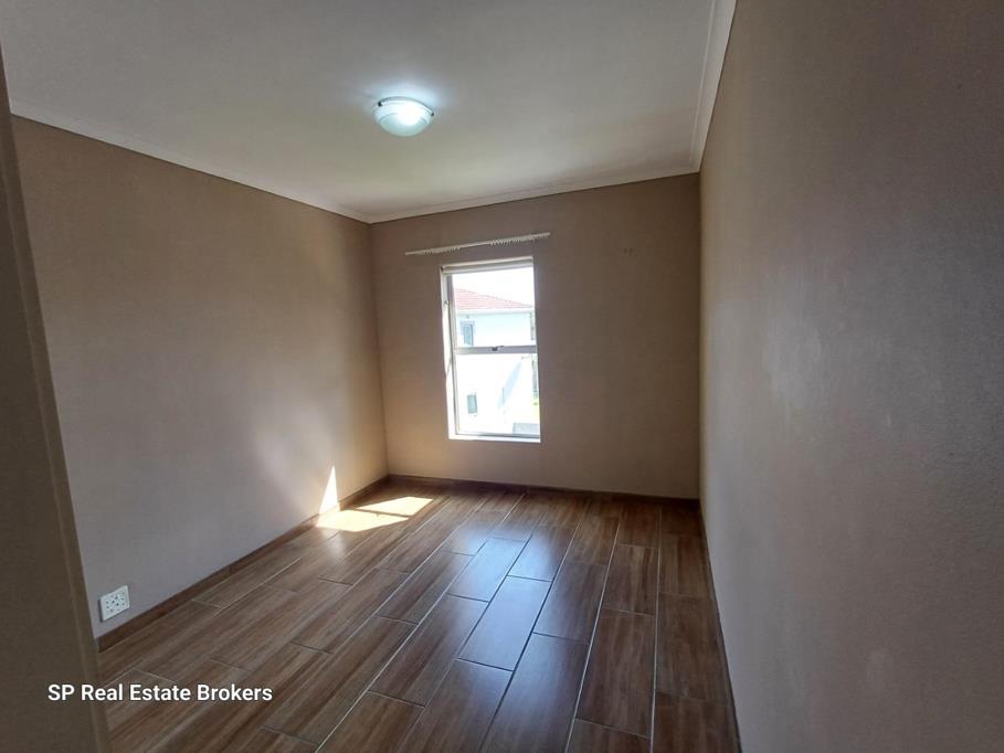 54 Beach Road, Sea Point - Thumbnail 8
