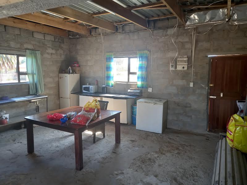 2 Bed Apartment, Bloubergstrand - Thumbnail 8
