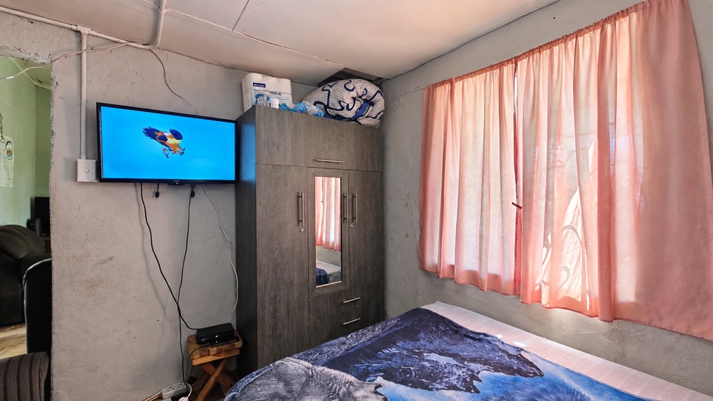 1 Bed Apartment, Bo-Kaap - Thumbnail 9
