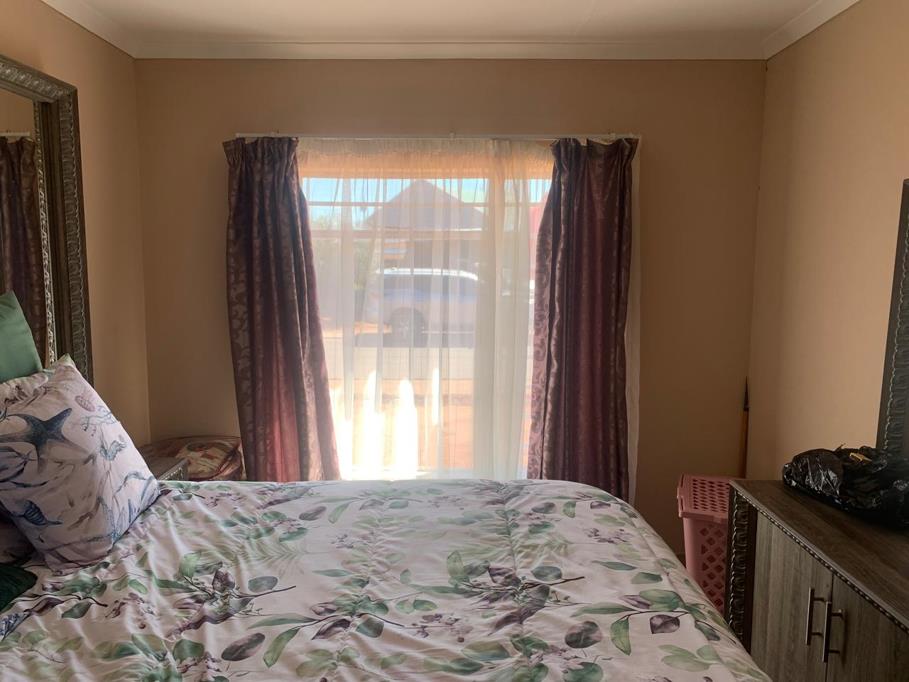 4 Bed House, Bishopscourt - Thumbnail 7