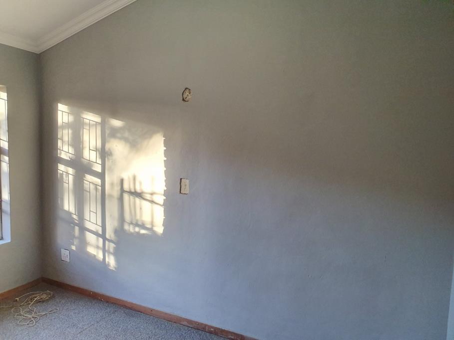 3 Bed Apartment, Clifton - Thumbnail 5